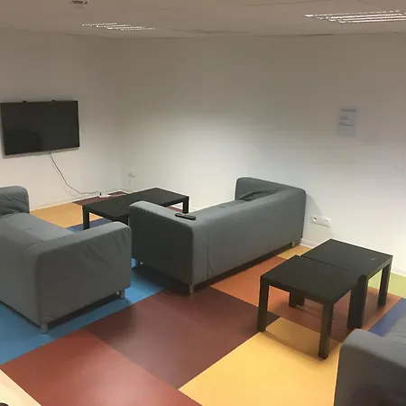 Hoteliere Louise Aparthotel