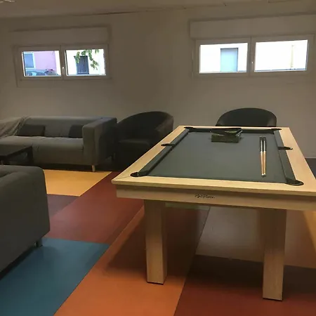 Hoteliere Louise Aparthotel